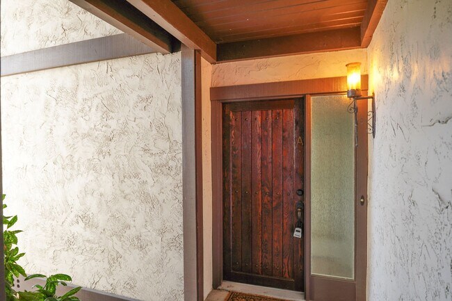 Photo - Beautiful Condo Available in Villa Moraga ...