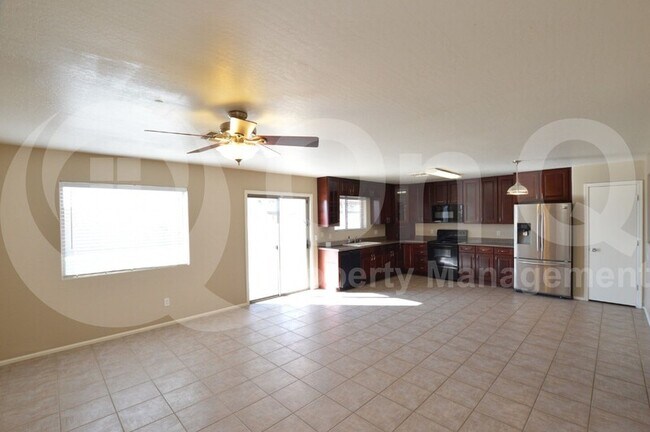 Building Photo - 21342 Duncan Dr