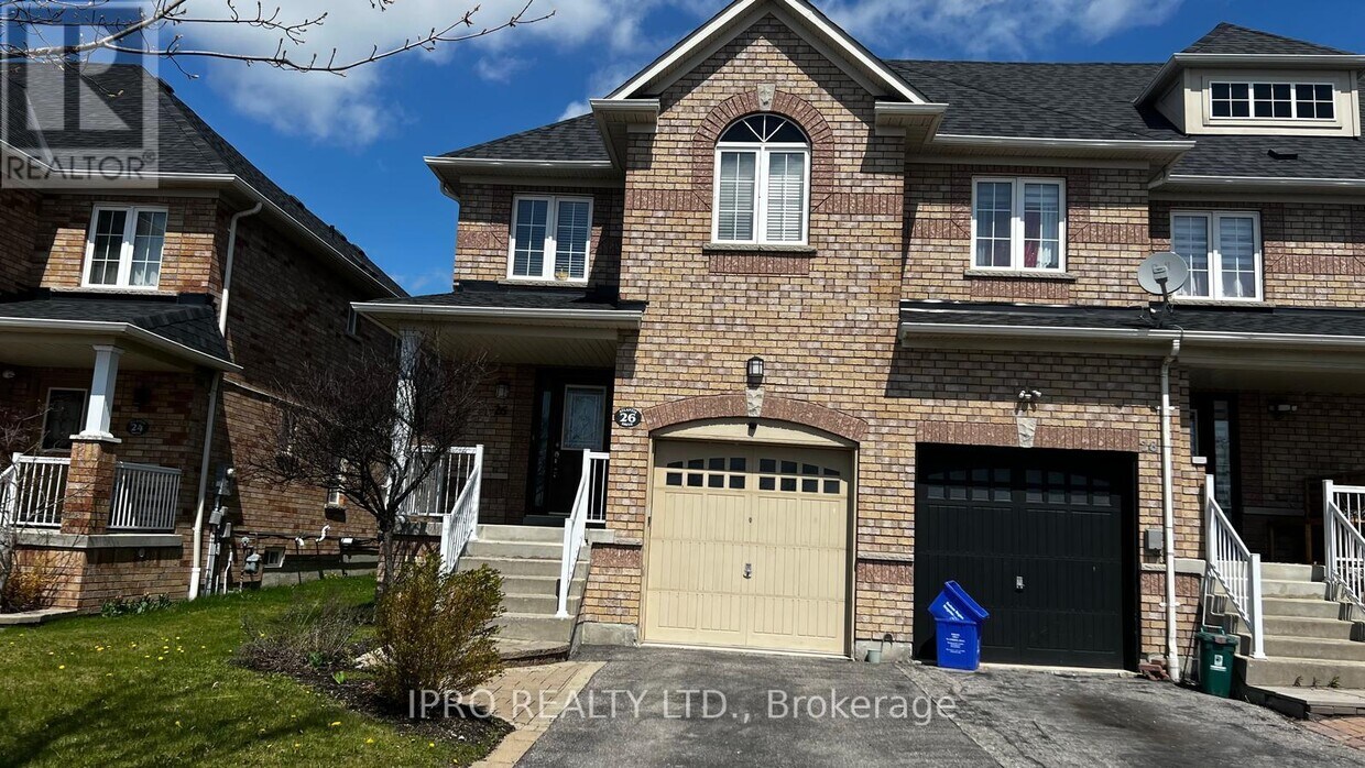 Primary Photo - 26 Atlantis Dr