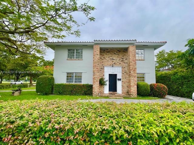Building Photo - 5099 Ponce de Leon Blvd