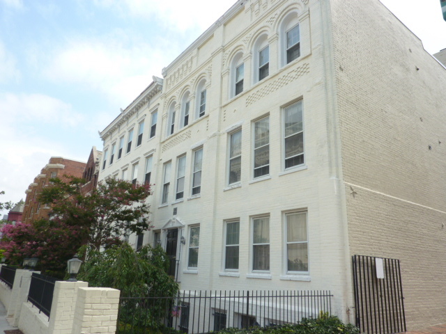 Primary Photo - 11 2nd St NE