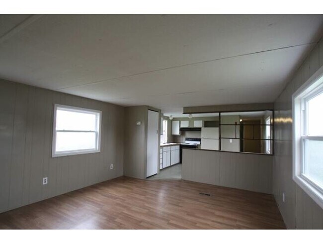 Foto del edificio - 1598 Hill Rd