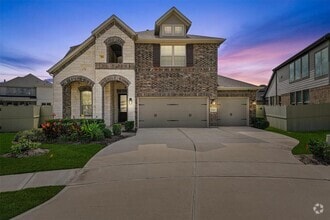 Building Photo - 17040 Shy Leaf Ct