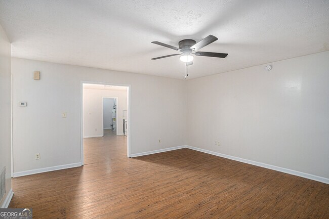 Foto del edificio - 2610 Golfview Terrace SE