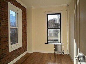 Building Photo - E 83RD ST.