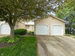 Building Photo - 9430 Aspen Grove Ln