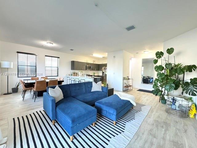 Foto del edificio - 15650 SW 136th St