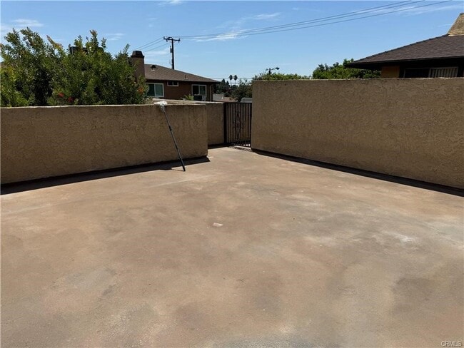 Building Photo - 5426 McCulloch Ave