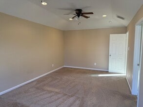 Building Photo - 17134 Wilthorne Gardens Ct