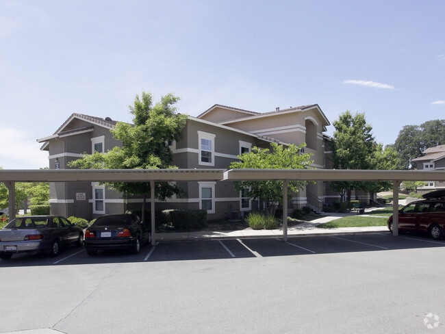 Foto del edificio - Arlington Creek Apartments