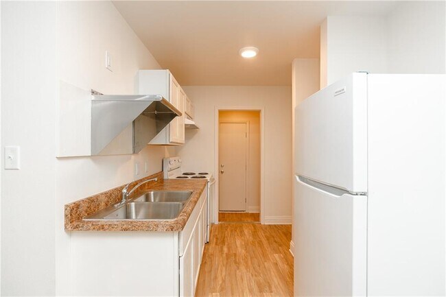 Foto del edificio - 7513 Old Shell Rd