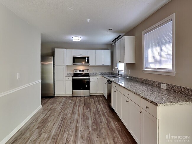 Foto del edificio - 5820 Old Meadow Rd