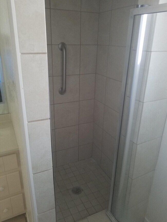 Foto del edificio - 2207 33rd St