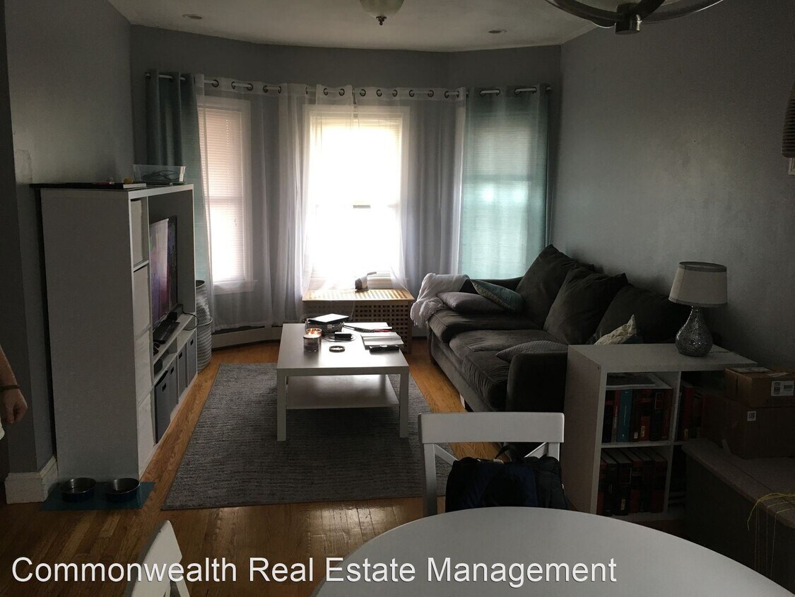 Building Photo - 2 br, 1.5 bath Apartment - 451 Ashmont Street