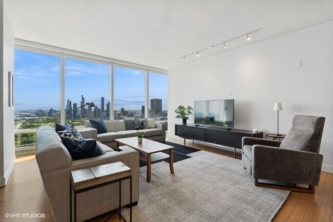 Foto del edificio - 340 E Randolph St