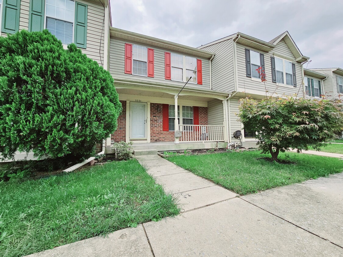 Primary Photo - 5331 Hollowstone Cir