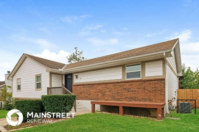 Building Photo - 11704 Bristol Ave