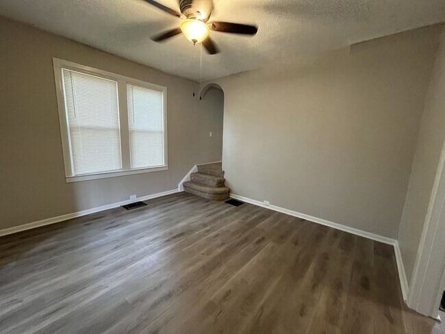 Building Photo - 5722 Bridgetown Rd