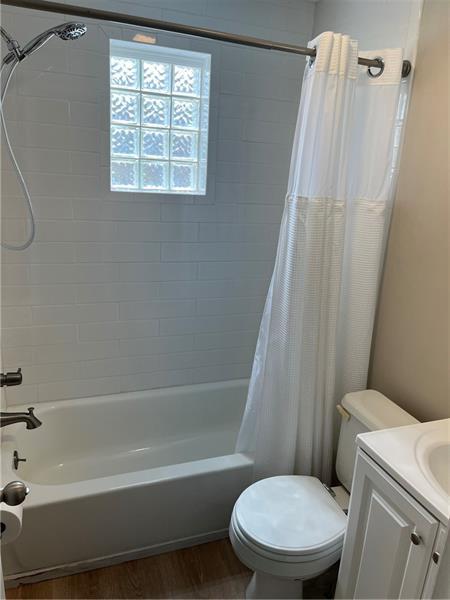 Foto del edificio - 249 Coral Dr