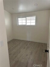 Building Photo - 9511 Hayvenhurst Ave