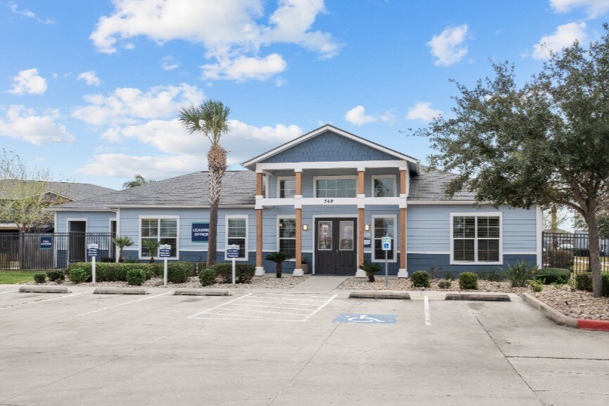 Paso Real 349 S Helen Moore Rd San Benito, TX Apartments for Rent