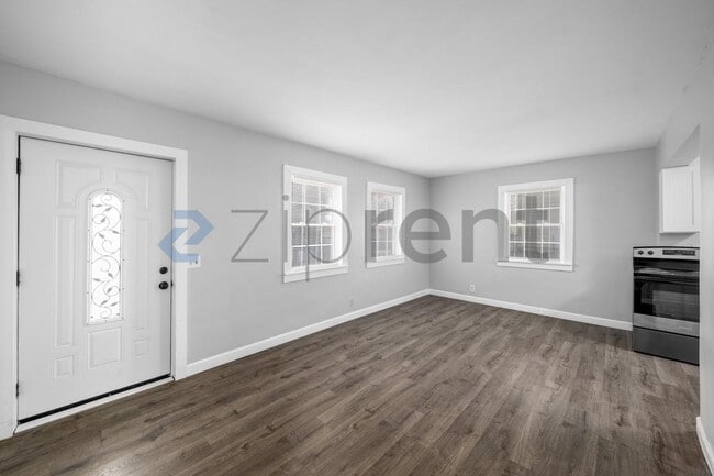 Building Photo - Unit 1