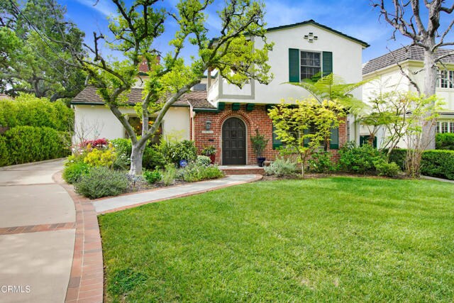Foto principal - 1846 Lorain Rd
