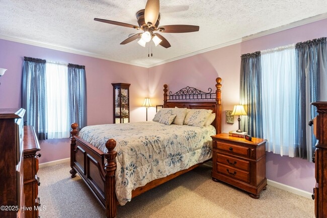 Primary Bedroom - 606 Manassas Dr