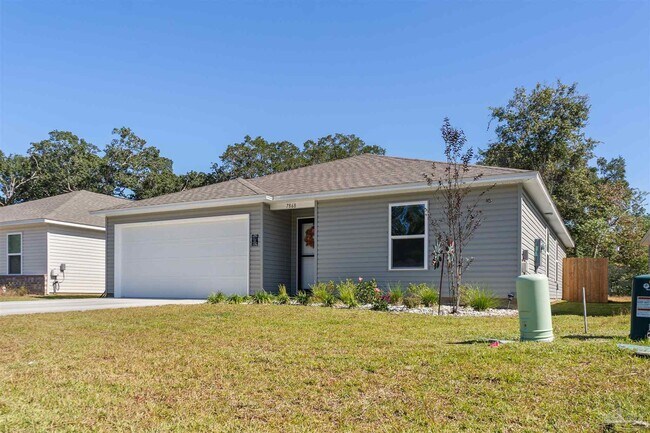 Building Photo - 7868 Maxton Rd