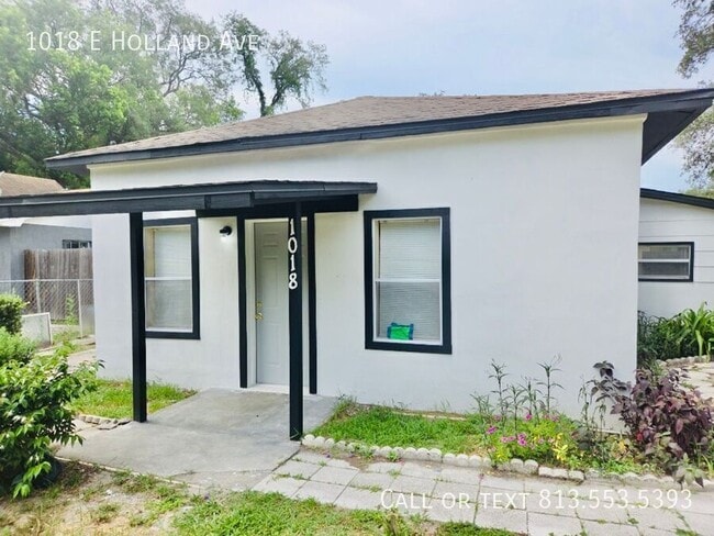 Photo - 1018 E Holland Ave House