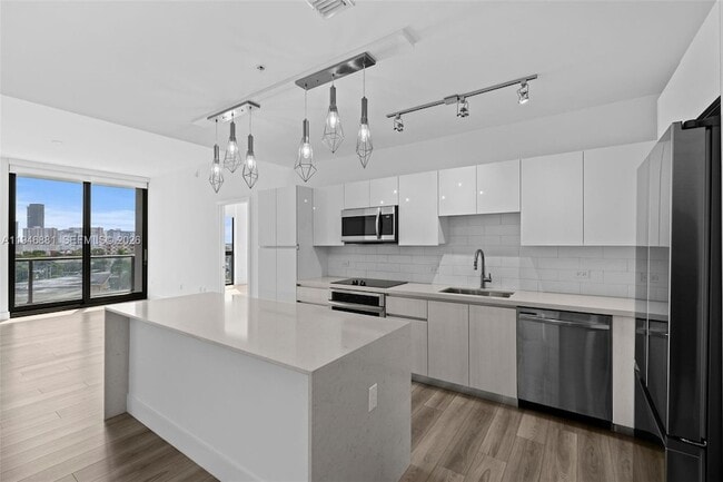 Photo - 101 Diplomat Pkwy Apartment