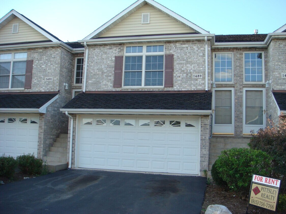 Foto del edificio - 1489 Stonefield Dr