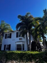 Building Photo - 224 Conniston Rd