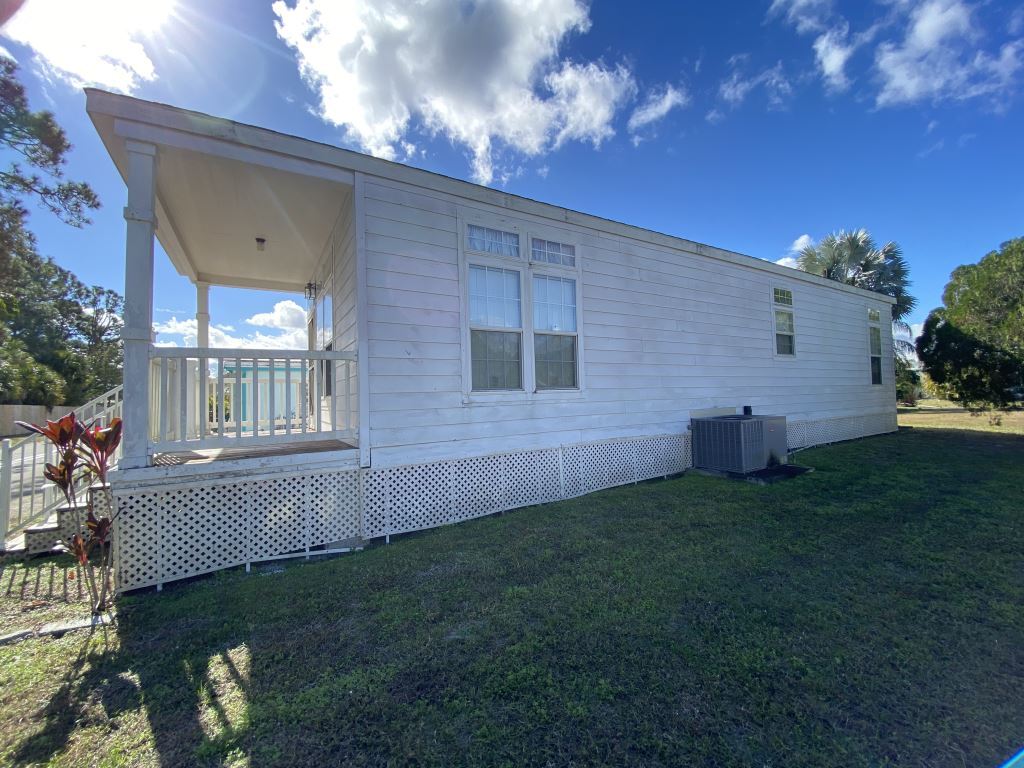 Foto del edificio - 57 Freedom Dr