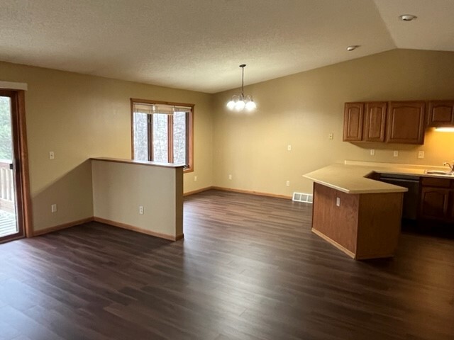 Building Photo - 4710 Ross Ave