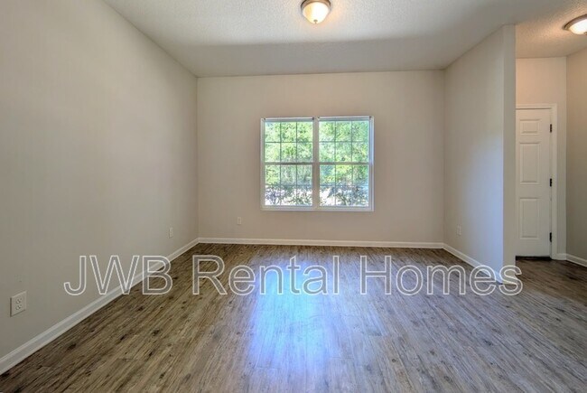 Building Photo - 3451 Buckhead Rd