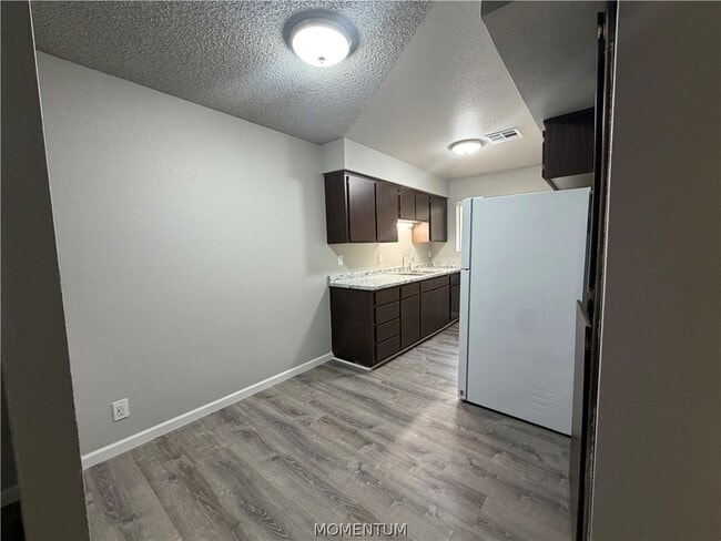 Building Photo - 1575 Monte Vista Dr
