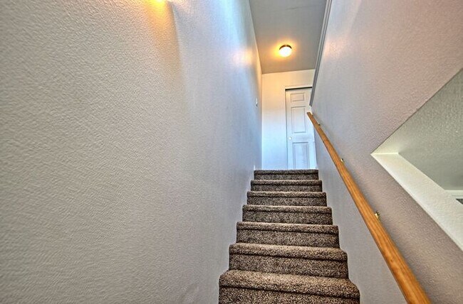 Building Photo - Townhouses Fernley Village Subdivision