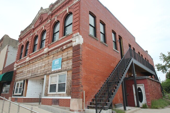 Foto del edificio - Beautifully Remodeled Apartments