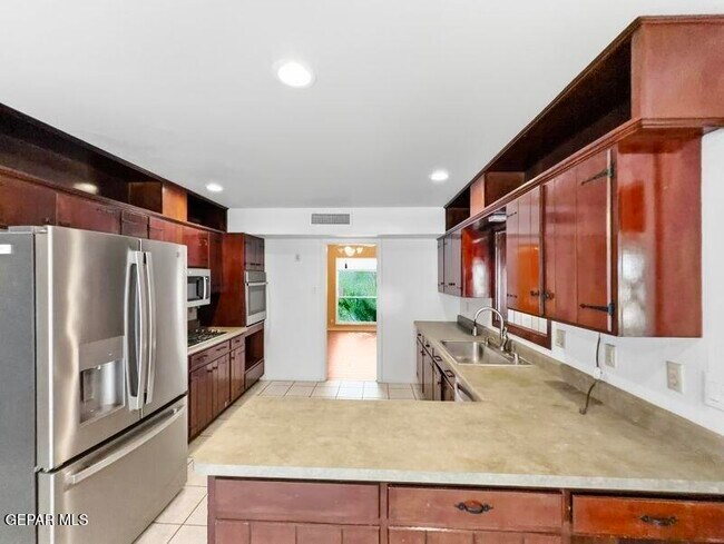 Foto del edificio - 9000 Rancich St