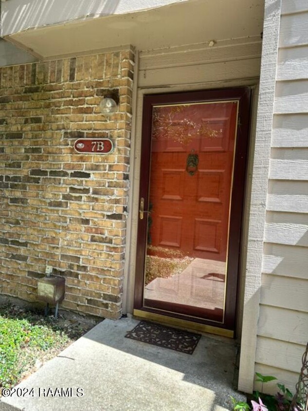 Primary Photo - 1400 E Bayou Pkwy