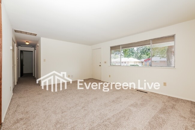 Foto del edificio - 4344 Kitridge Rd