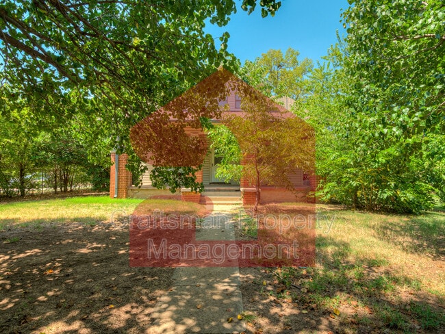 Photo - 1501 Gladstone Terrace House