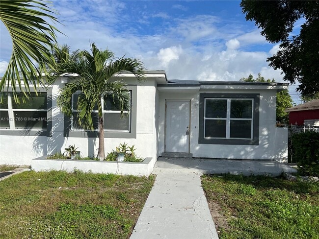 Building Photo - 2625 NW 55th St
