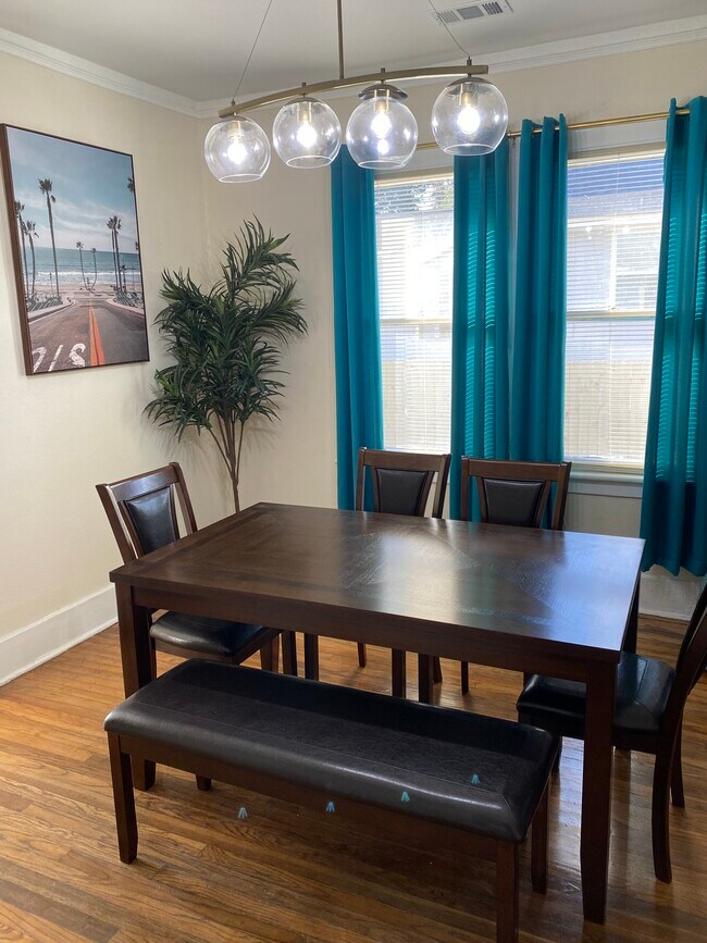 Building Photo - 1311 Seiler Ave