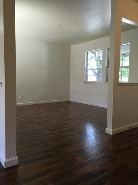 Building Photo - 351 Cotati Lane