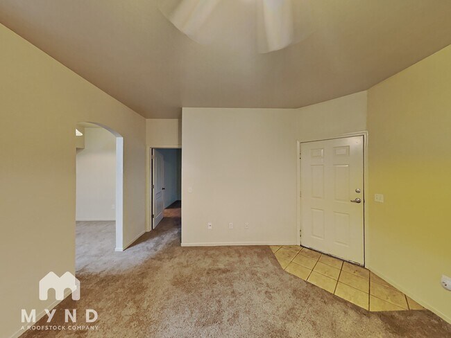 Building Photo - 6850 Sharlands Ave.