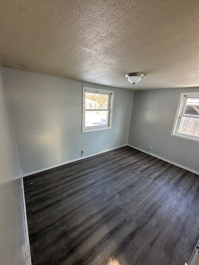 Foto del edificio - Cute 2 Bedroom 1 Bathroom House ** SPRING ...