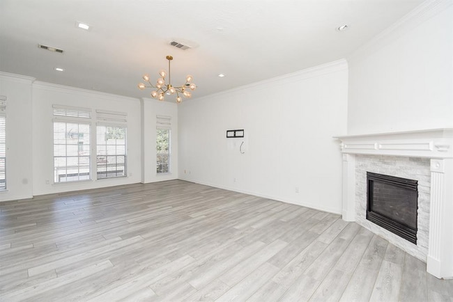 Foto del edificio - 5217 Blossom St