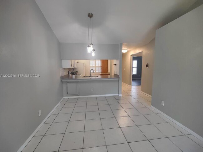 Foto del edificio - 2668 Kings Lake Blvd
